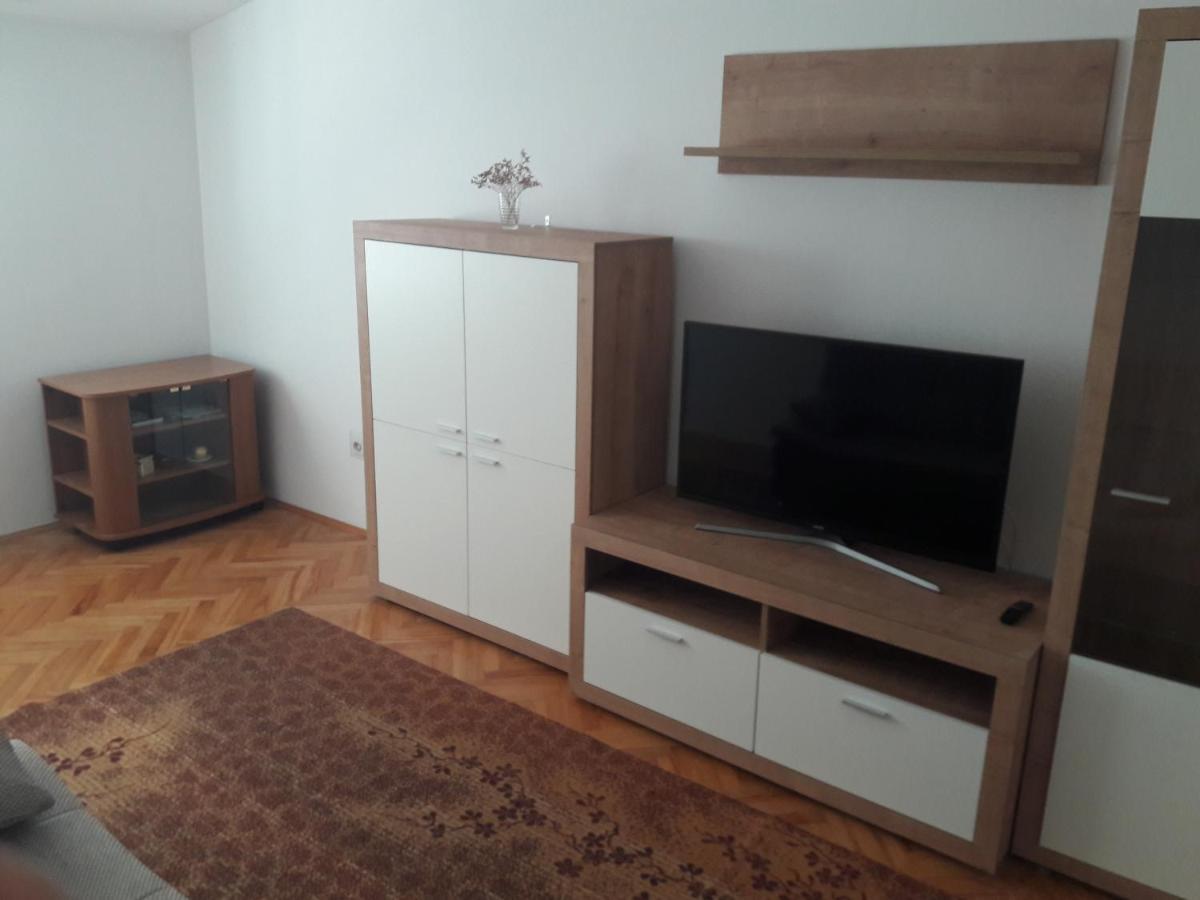 Apartment Bise Рогозниця Екстер'єр фото