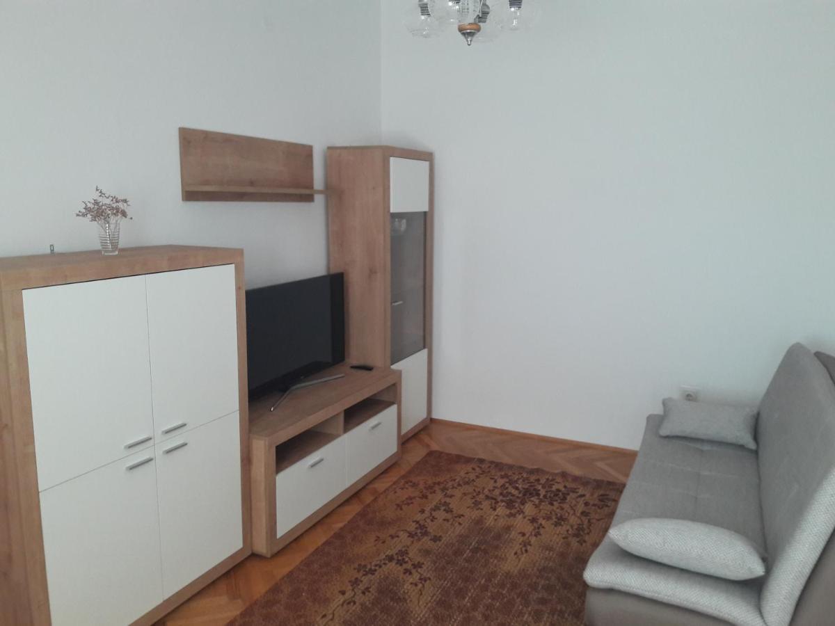 Apartment Bise Рогозниця Екстер'єр фото