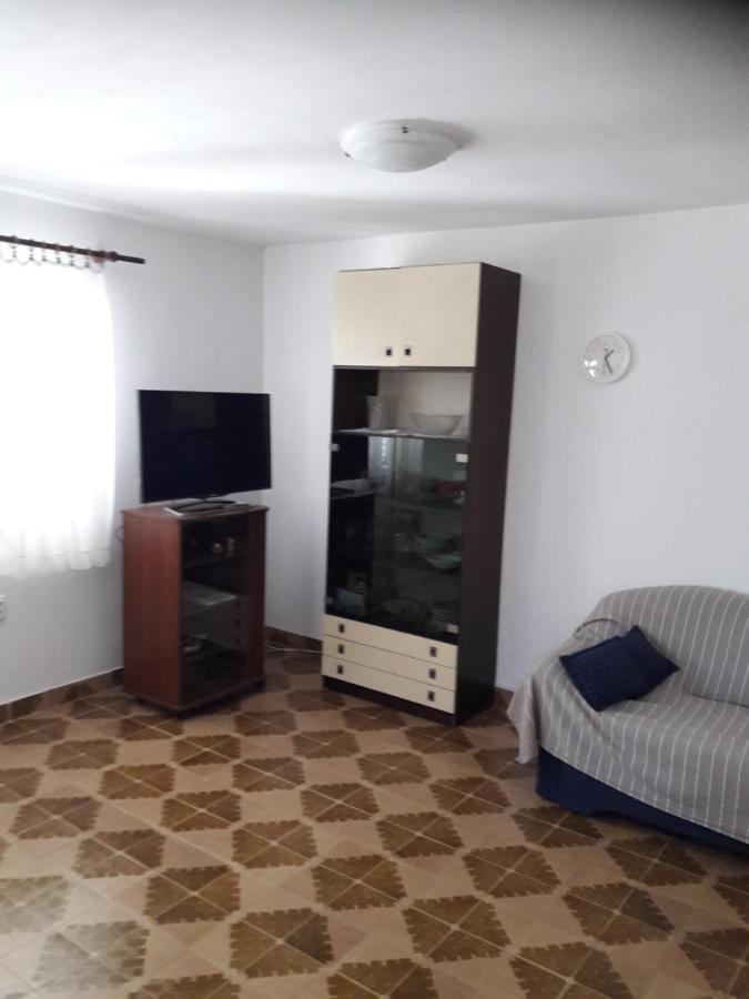 Apartment Bise Рогозниця Екстер'єр фото