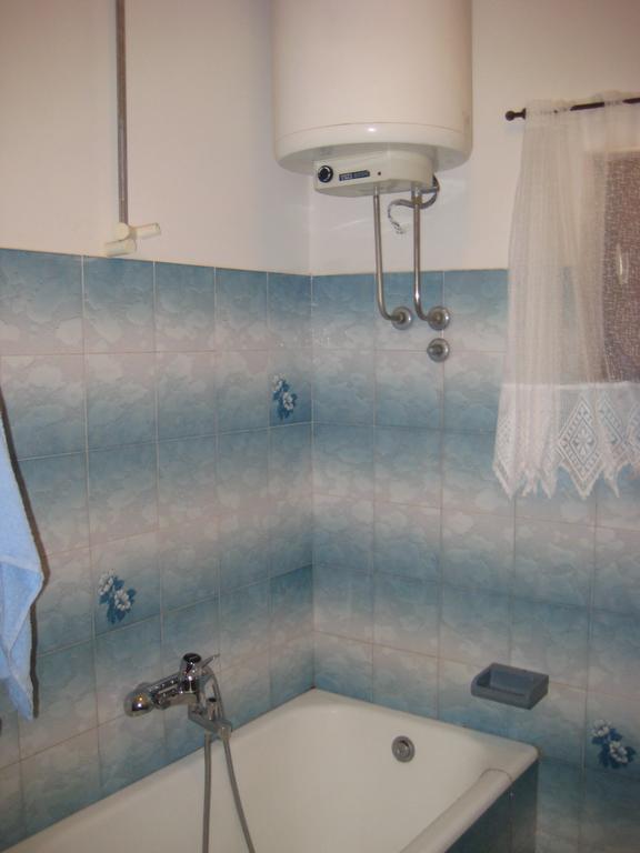 Apartment Bise Рогозниця Екстер'єр фото