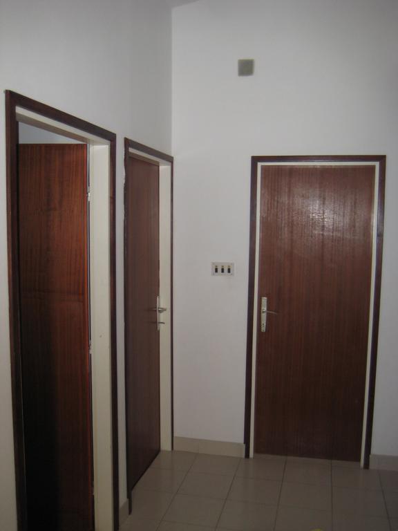 Apartment Bise Рогозниця Екстер'єр фото