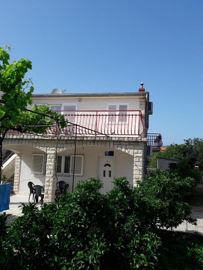 Apartment Bise Рогозниця Екстер'єр фото